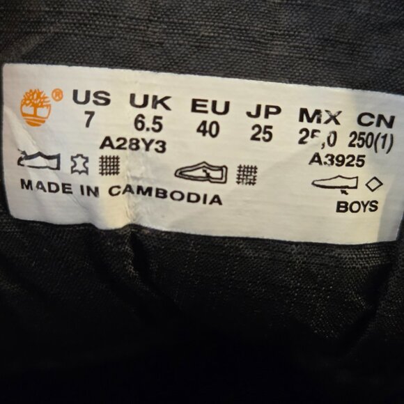 Timberland Kids 6" Puffer Winter Boots, US 7, Black - Picture 3 of 7